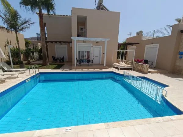Two-Bedroom Villa for Sale in Kissamos, Chania