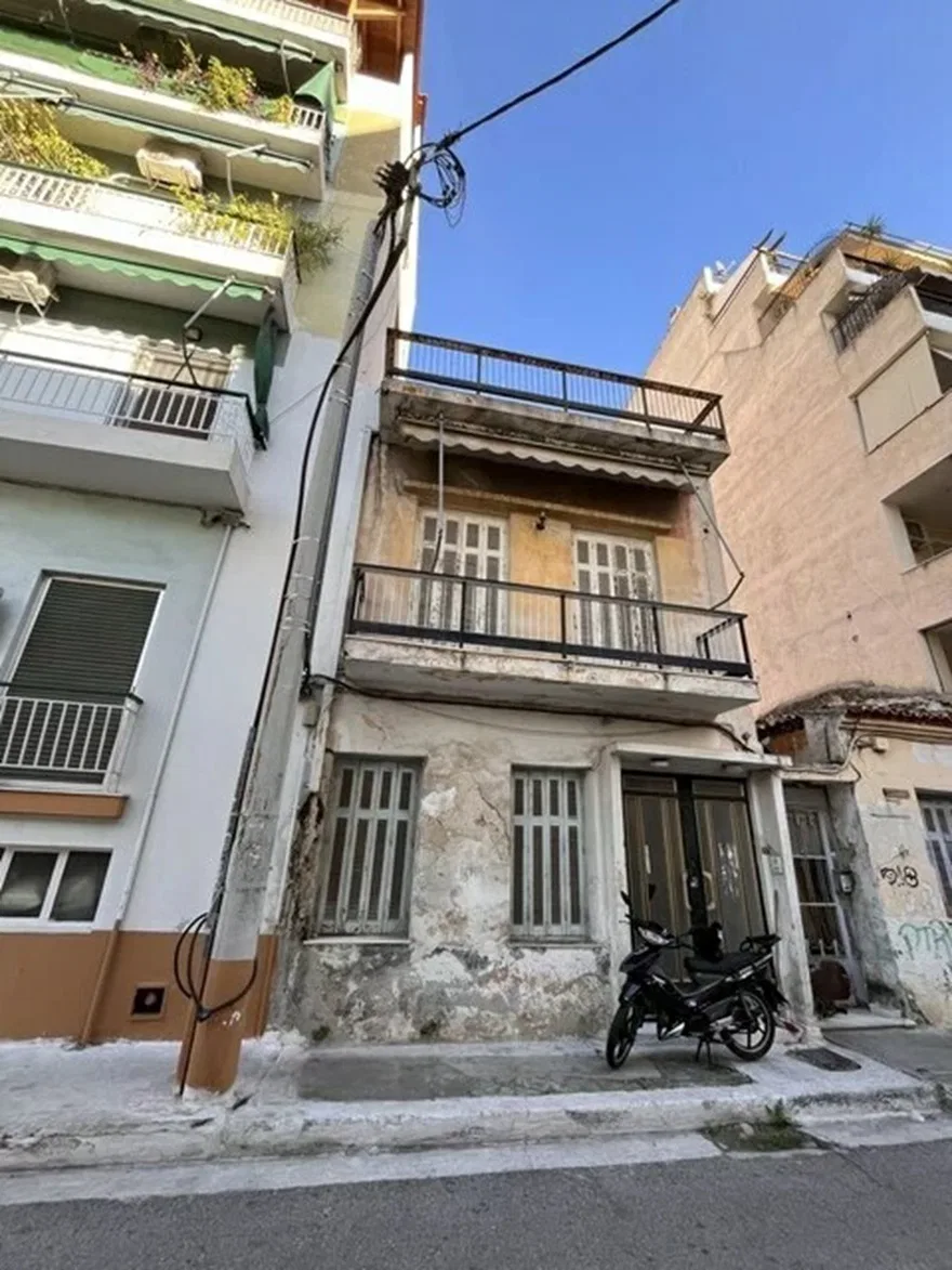 111 m² Land for Sale in Piraeus Kaminia, Piraeus