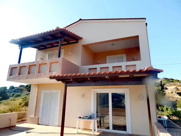 Newly Built Four-Bedroom Villa for Sale in Rethymnon