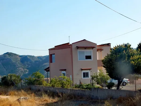 Newly Built Four-Bedroom Villa for Sale in Rethymnon — photo 2