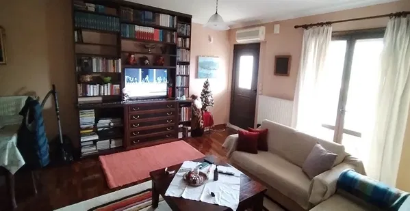 Three-Bedroom Renovated Apartment for Sale in Lefkada, Ionian Islands — photo 2