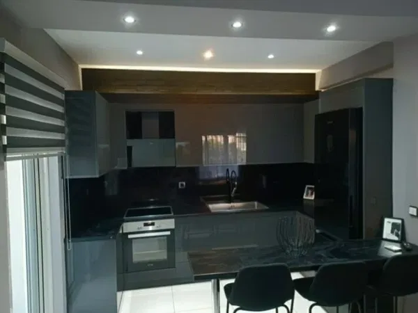 Renovated Three-Bedroom Villa for Sale in Chalkida, Sterea Hellas — photo 3