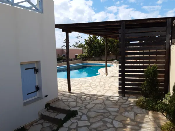 Sea View Three-Bedroom Villa for Sale in Syros, Cyclades — photo 3