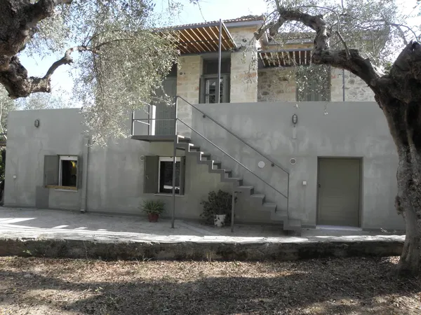 Renovated Six-Bedroom Villa for Sale in Gytheio, Peloponnese — photo 3