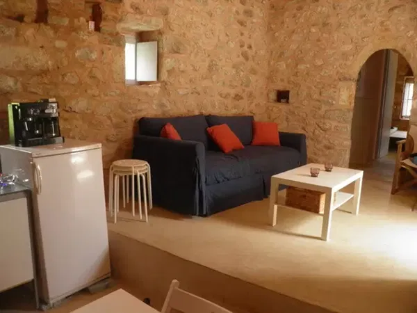 Renovated Two-Bedroom Villa for Sale in Mani, Messinia — photo 4