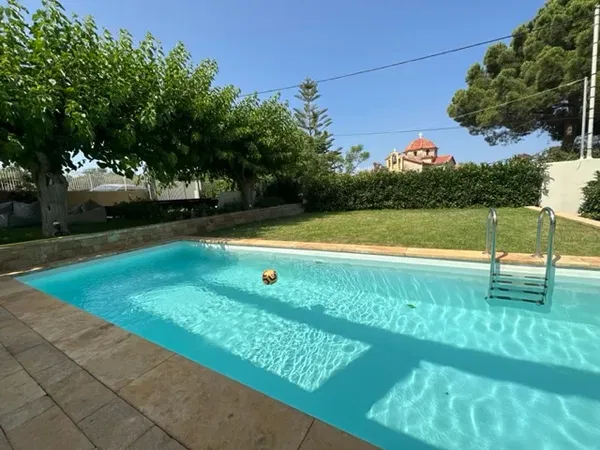 Renovated Five-Bedroom Villa for Sale in Akrata, Peloponnese — photo 5