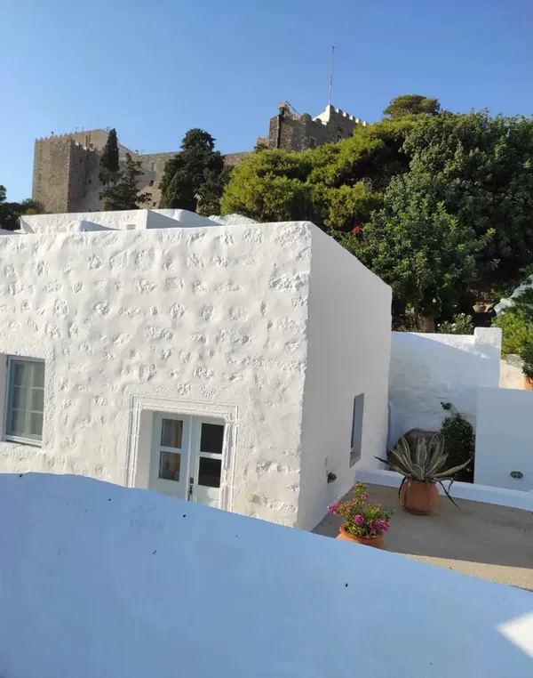 Renovated Two-Bedroom Villa for Sale in Patmos, Dodecanese Islands — photo 2