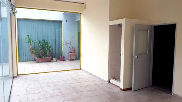530 m² Building for Sale in Drapetsona, Piraeus — photo 3