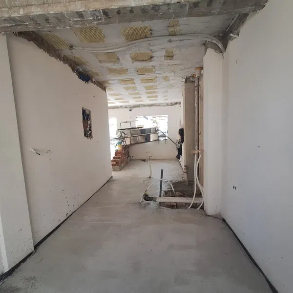 88 m² Sea View Two-Bedroom Apartment for Sale in Piraeus, Piraeus Suburbs — photo 5