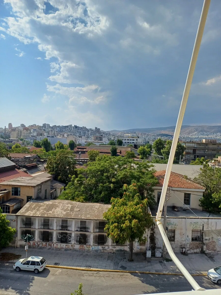 74 m² Two-Bedroom Renovated Apartment for Sale in Piraeus, Piraeus Suburbs