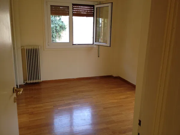 Renovated 48 m² Apartment with One Bedrooms for Sale in Glyfada, Athens Southern suburbs — photo 2