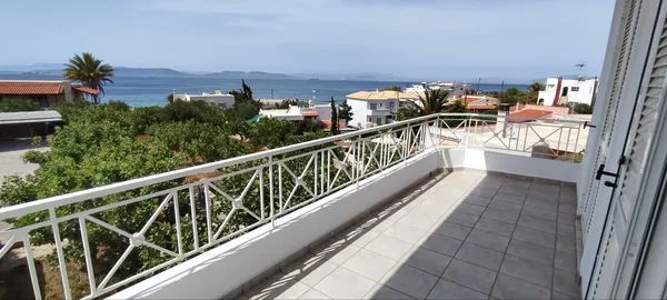 Sea View 199 m² Villa with Five Bedrooms for Sale in Aegina, Attica — photo 3