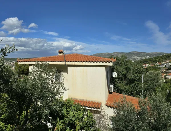 Three-Bedroom Villa for Sale in Porto Rafti, Attica — photo 4