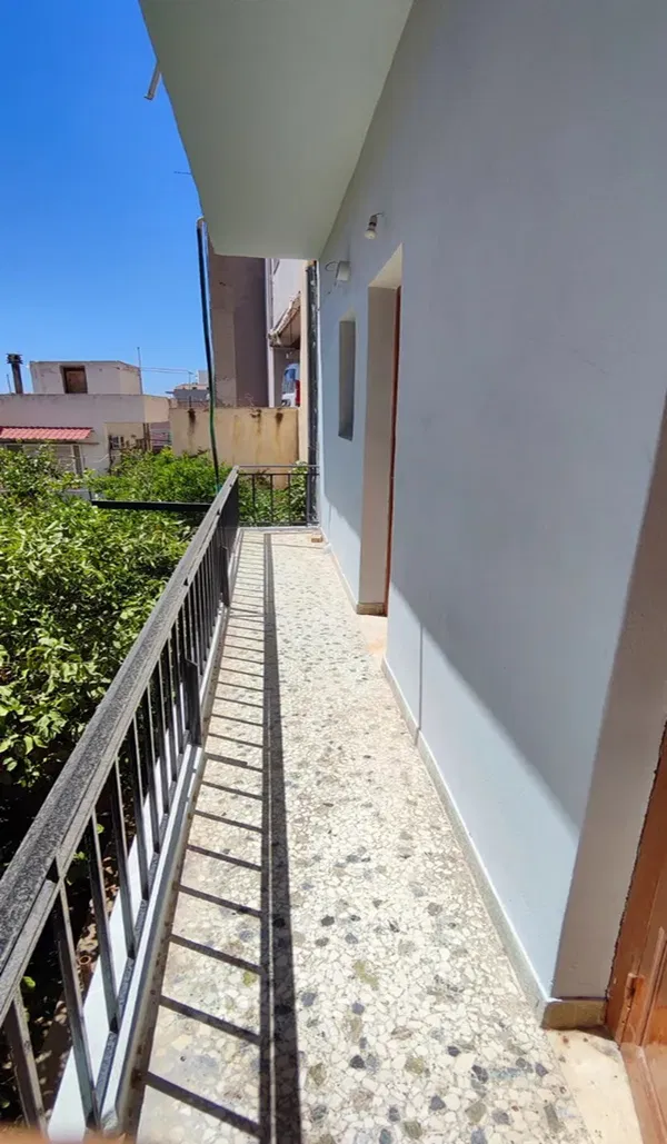 106 m² Two-Bedroom Apartment for Sale in Piraeus Perama, Piraeus — photo 5