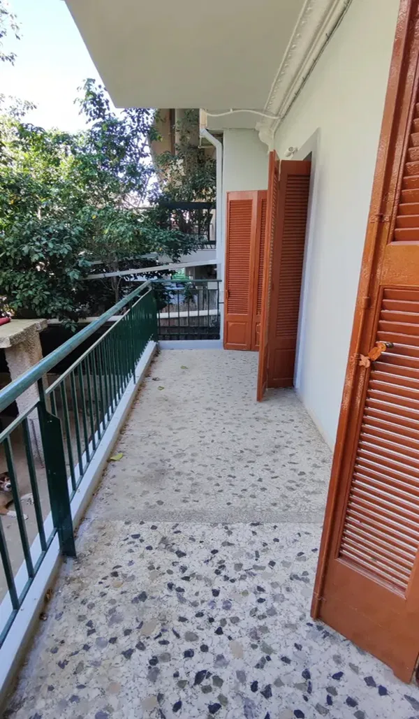 106 m² Two-Bedroom Apartment for Sale in Piraeus Perama, Piraeus — photo 2