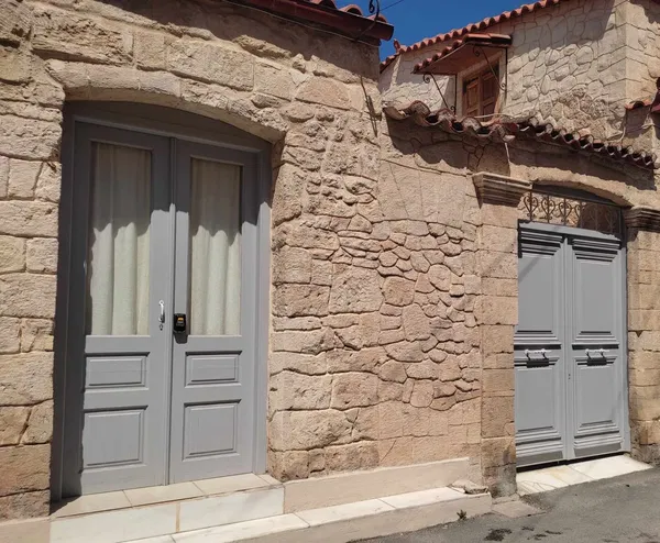 Renovated Apartment for Sale in Aegina, Attica — photo 3