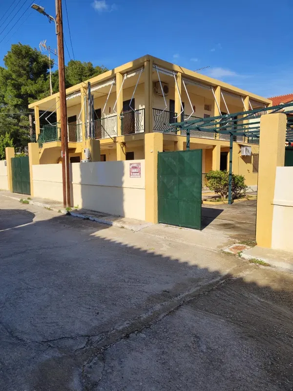 Renovated Apartment for Sale in Salamina, Argosaronikos islands — photo 2