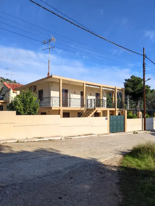 Renovated Apartment for Sale in Salamina, Argosaronikos islands — photo 3