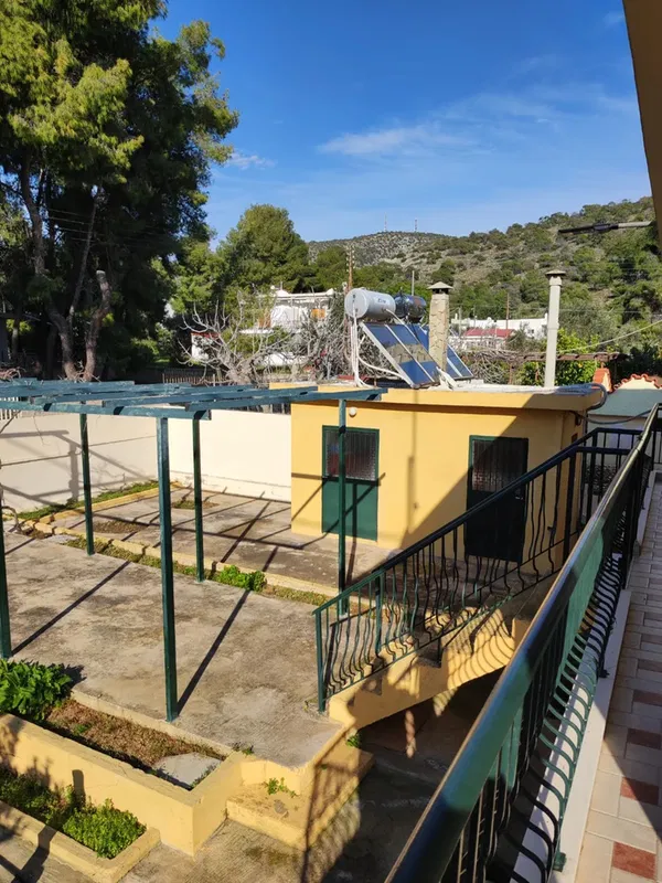 Renovated Apartment for Sale in Salamina, Argosaronikos islands — photo 5