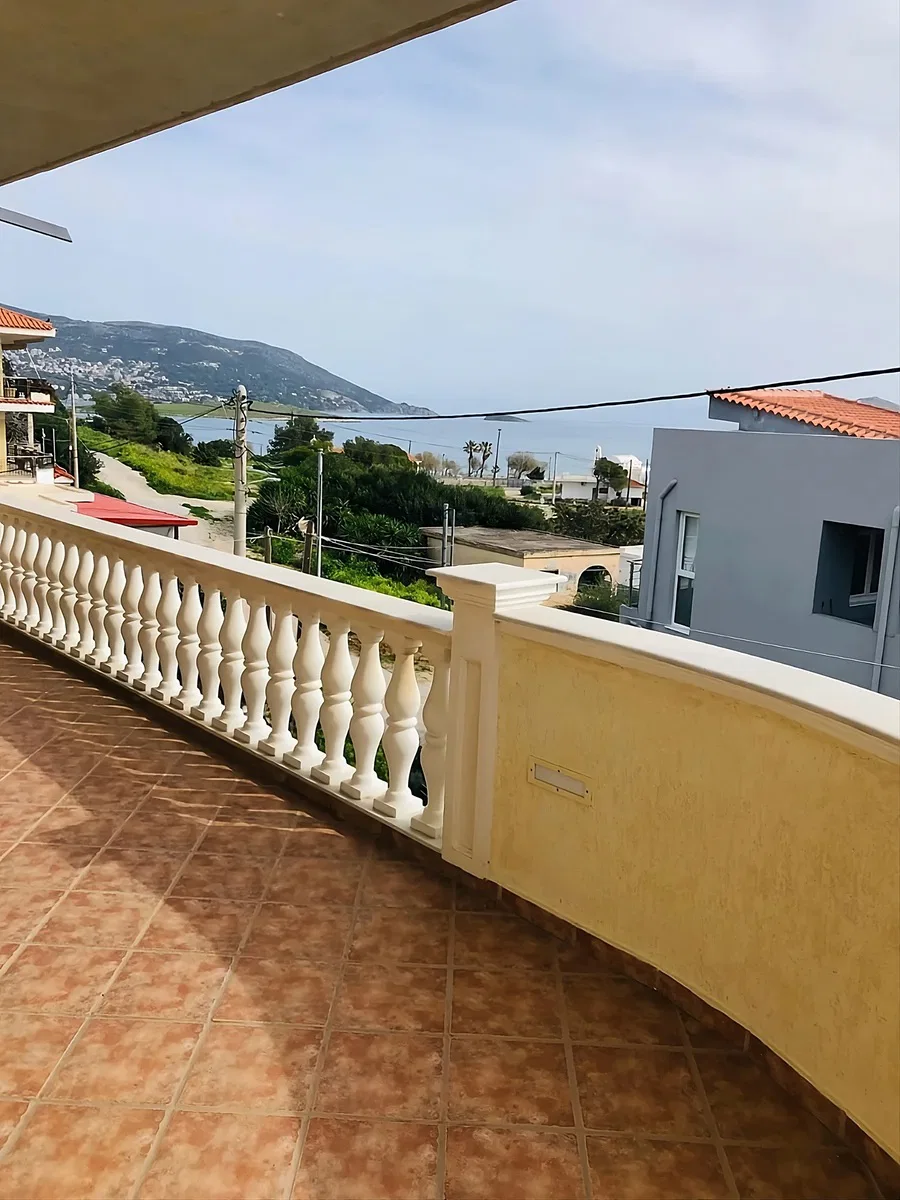 Renovated 240 m² Apartment with Four Bedrooms for Sale in Porto Rafti, Attica