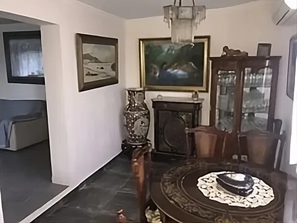 Renovated 240 m² Apartment with Four Bedrooms for Sale in Porto Rafti, Attica — photo 4
