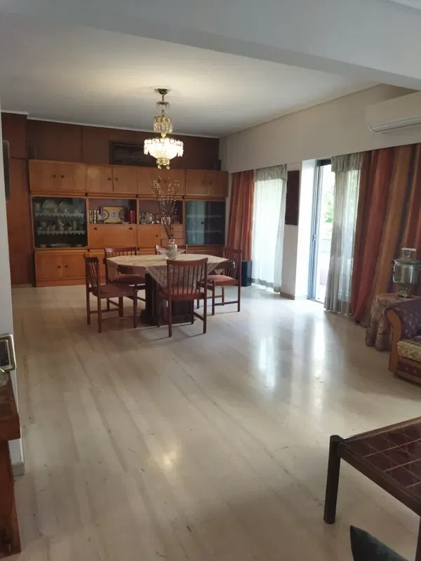 Renovated 121 m² Apartment with Three Bedrooms for Sale in Nea Smyrni, Athens Southern suburbs — photo 4