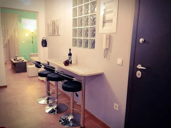 65 m² Renovated Two-Bedroom Apartment for Sale in Center Athens, Athens Center — photo 4