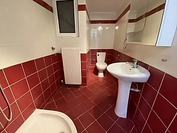 Renovated 50 m² Apartment with One Bedrooms for Sale in Center Athens, Athens Center with Air conditioning — photo 5