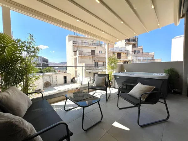 26 m² Renovated One-Bedroom Apartment for Sale in Piraeus, Piraeus Suburbs — photo 5