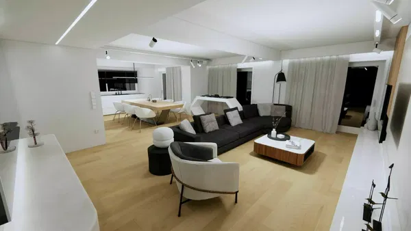 105 m² Renovated Three-Bedroom Apartment for Sale in Voula, Athens Southern suburbs