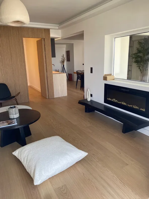 Sea View Two-Bedroom Apartment for Sale in Vouliagmeni, Athens Southern suburbs — photo 4