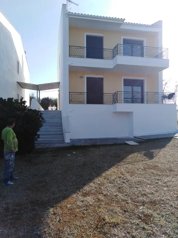 Seafront Building for Sale in Theologos, Fthiotida — photo 3