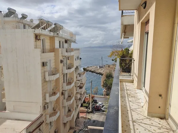 Renovated 74 m² Apartment with Two Bedrooms for Sale in Piraeus, Piraeus Suburbs — photo 2
