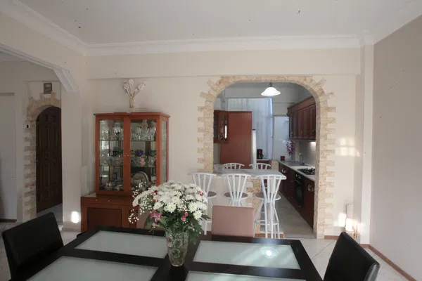 Renovated Three-Bedroom Villa for Sale in Piraeus, Piraeus Suburbs — photo 5