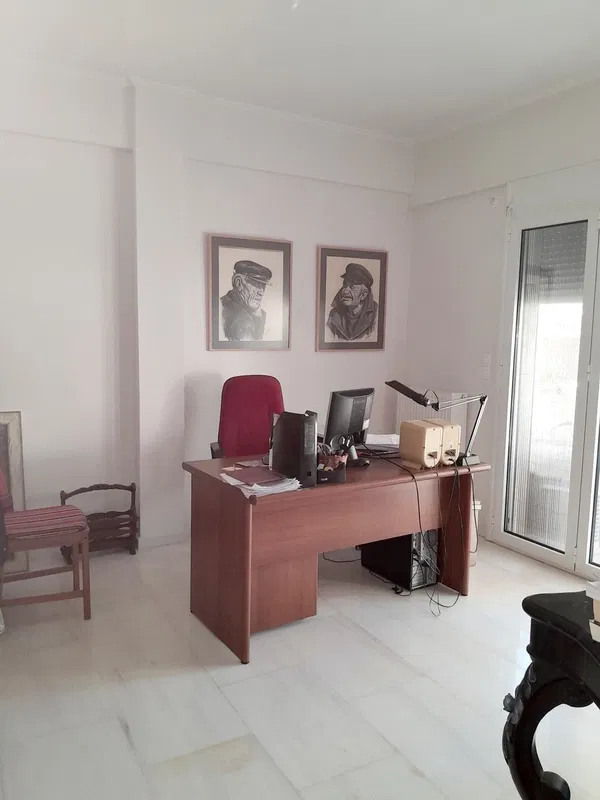 Renovated 100 m² Apartment with Two Bedrooms for Sale in Center Athens, Athens Center — photo 4
