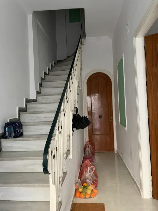 Renovated 185 m² Villa with Three Bedrooms for Sale in Piraeus, Piraeus Suburbs — photo 2