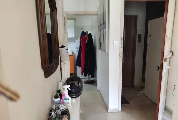 50 m² Apartment with One Bedrooms for Sale in Center Athens, Athens Center with Air conditioning — photo 4