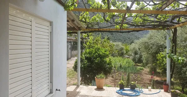 91 m² Villa with Three Bedrooms for Sale in Loutraki - Perachora, Loutraki — photo 4