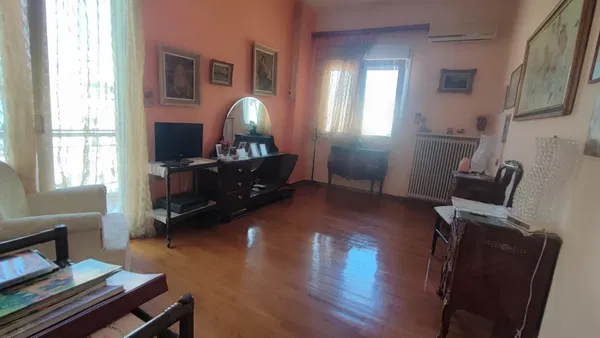 Renovated 96 m² Apartment with Two Bedrooms for Sale in Center Athens, Athens Center — photo 4