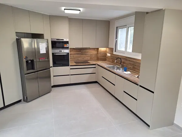 65 m² Renovated One-Bedroom Apartment for Sale in Pangrati, Athens Center — photo 2