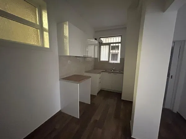 72 m² Renovated Two-Bedroom Apartment for Sale in Peristeri, Athens Western Suburbs — photo 5