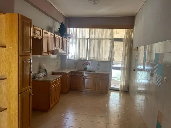 Three-Bedroom Apartment for Sale in Agia Varvara Athens, Athens Western Suburbs — photo 2
