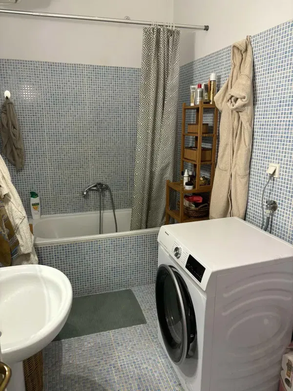 67 m² Two-Bedroom Apartment for Sale in Exarchia - Neapoli, Athens Center — photo 5