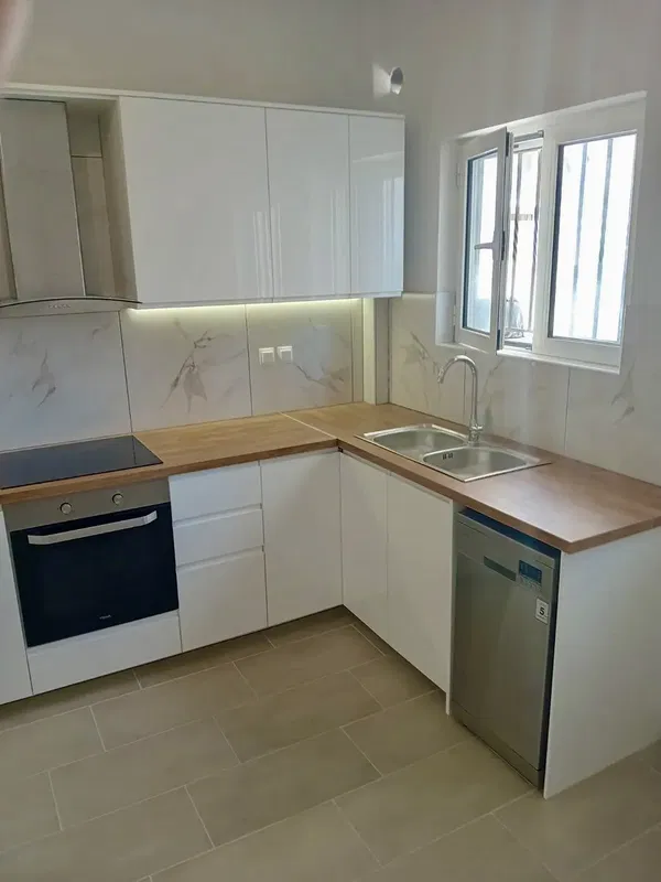 75 m² Two-Bedroom Renovated Apartment for Sale in Peristeri, Athens Western Suburbs — photo 4