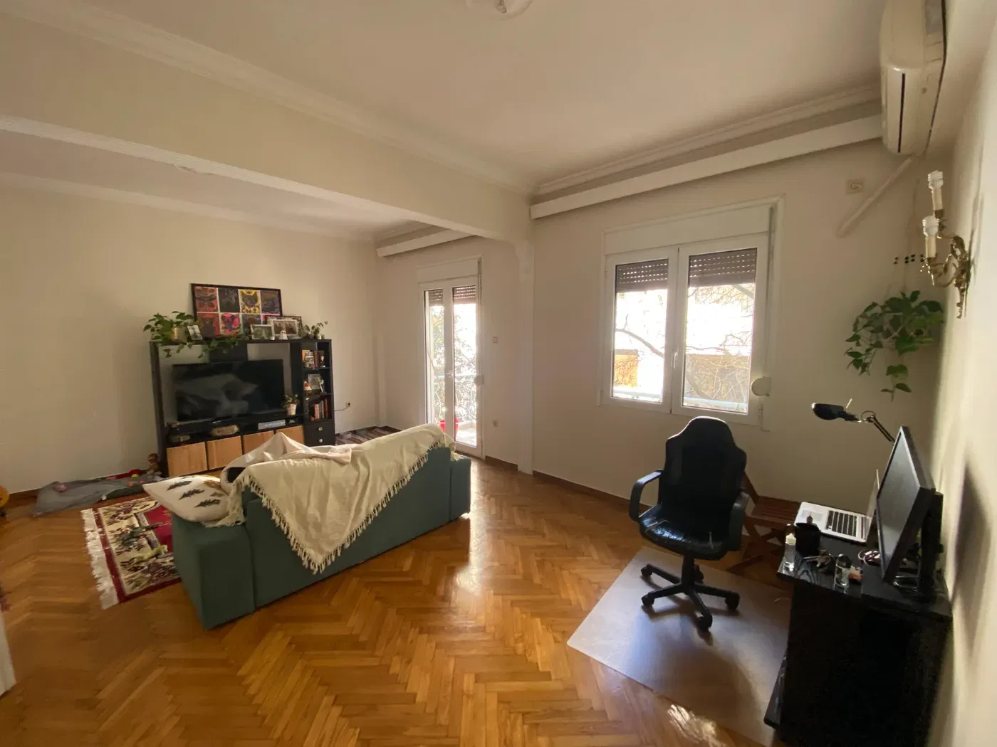 Renovated 84 m² Apartment with One Bedrooms for Sale in Kypseli, Athens Center
