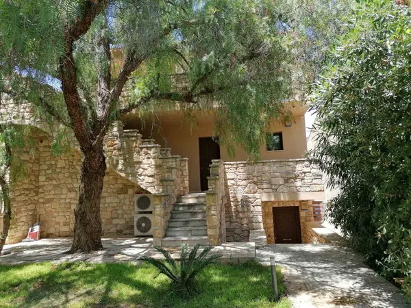 Sea View Three-Bedroom Villa for Sale in Loutraki - Perachora, Loutraki — photo 3