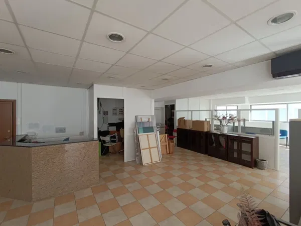 147 m² Commercial Space for Sale in Piraeus, Piraeus Suburbs — photo 2