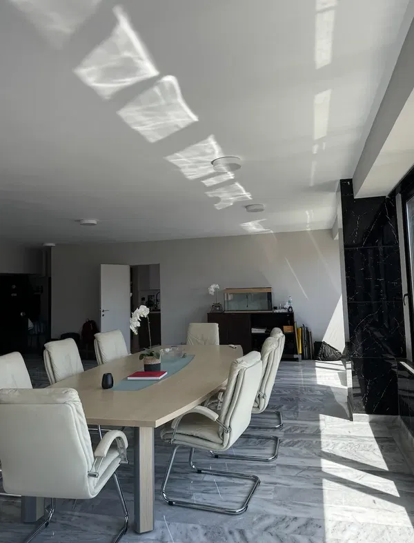 147 m² Renovated Commercial Space for Sale in Piraeus, Piraeus Suburbs — photo 4