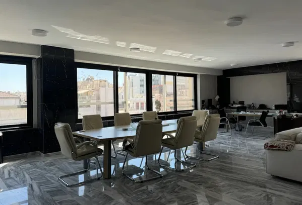147 m² Renovated Commercial Space for Sale in Piraeus, Piraeus Suburbs — photo 3