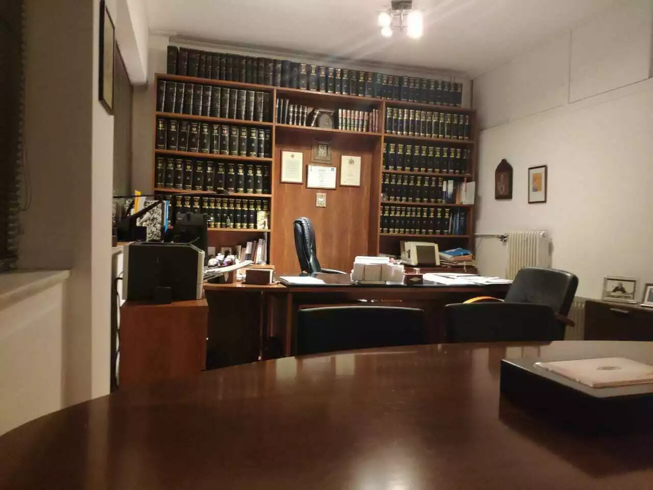 210 m² Commercial Space for Sale in Center Athens, Athens Center